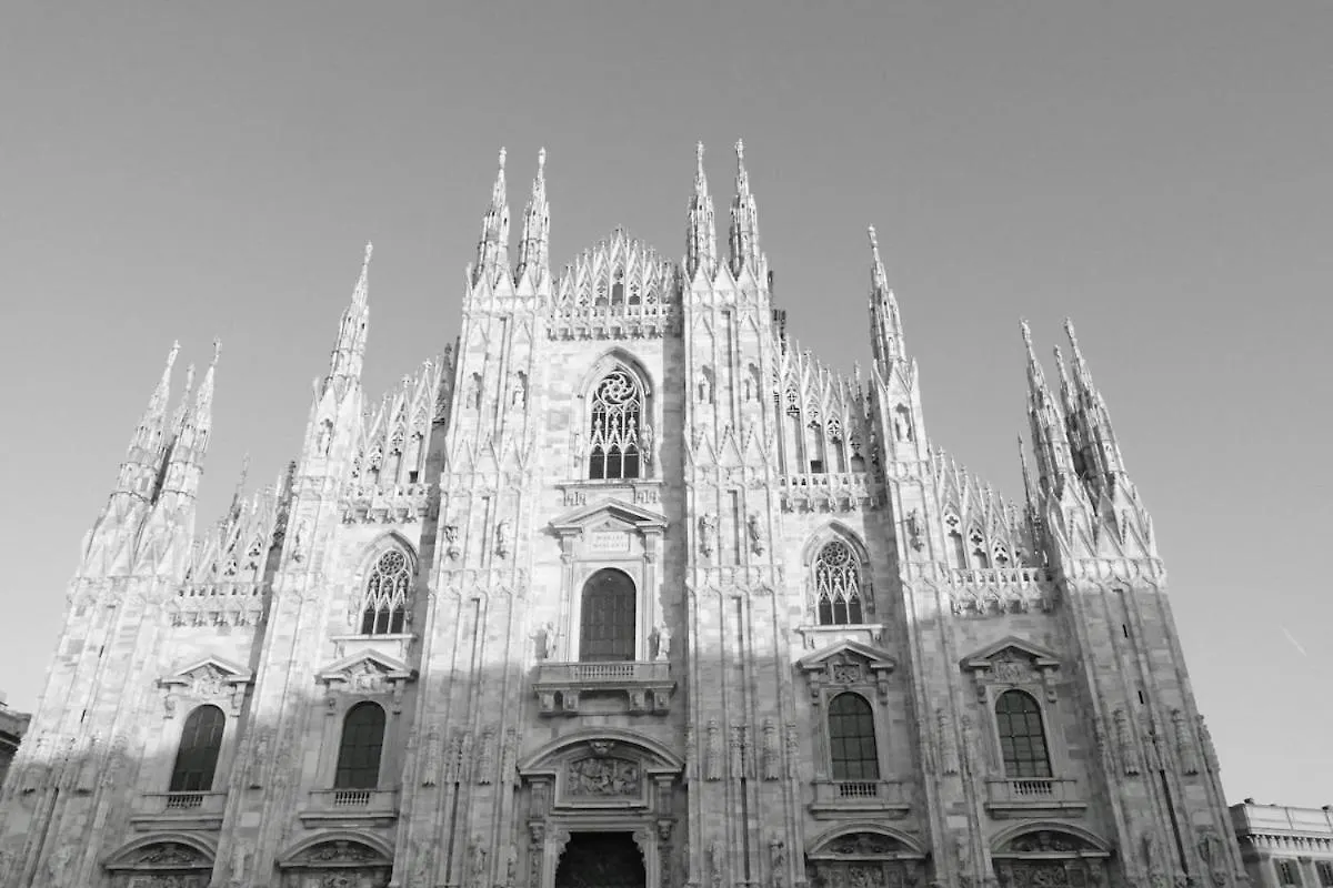 Studio Design Close To The Cathedral Milán 0*,