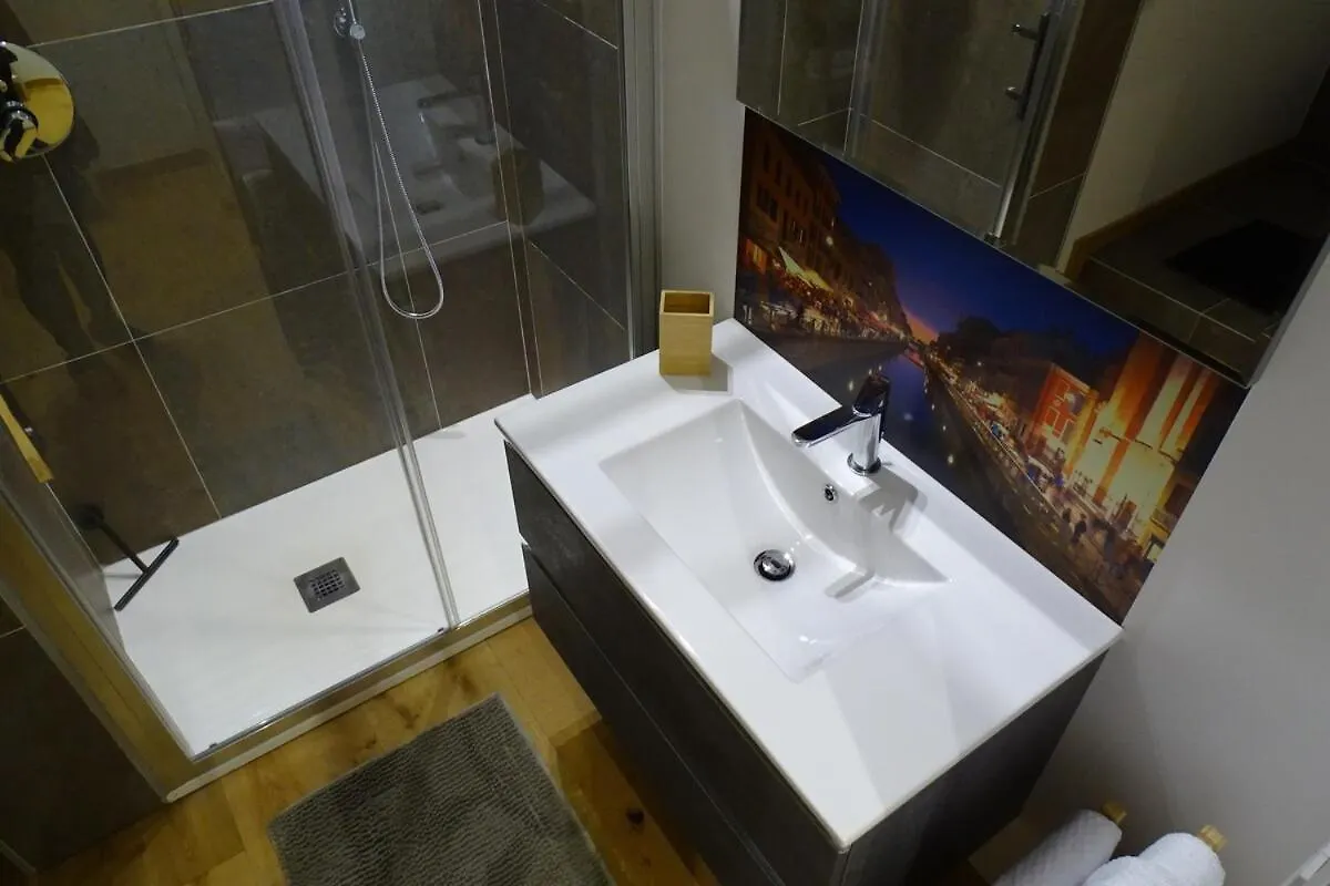 Studio Design Close To The Cathedral 밀라노