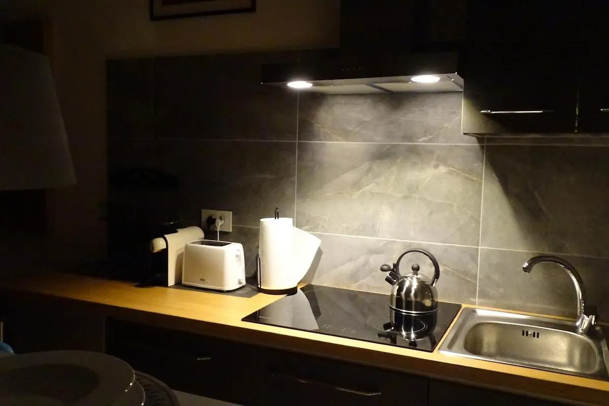 Studio Design Close To The Cathedral Milan Appartement